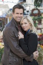 Watch Holidaze Myflixer