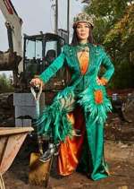 Watch Queen of the Castle Myflixer